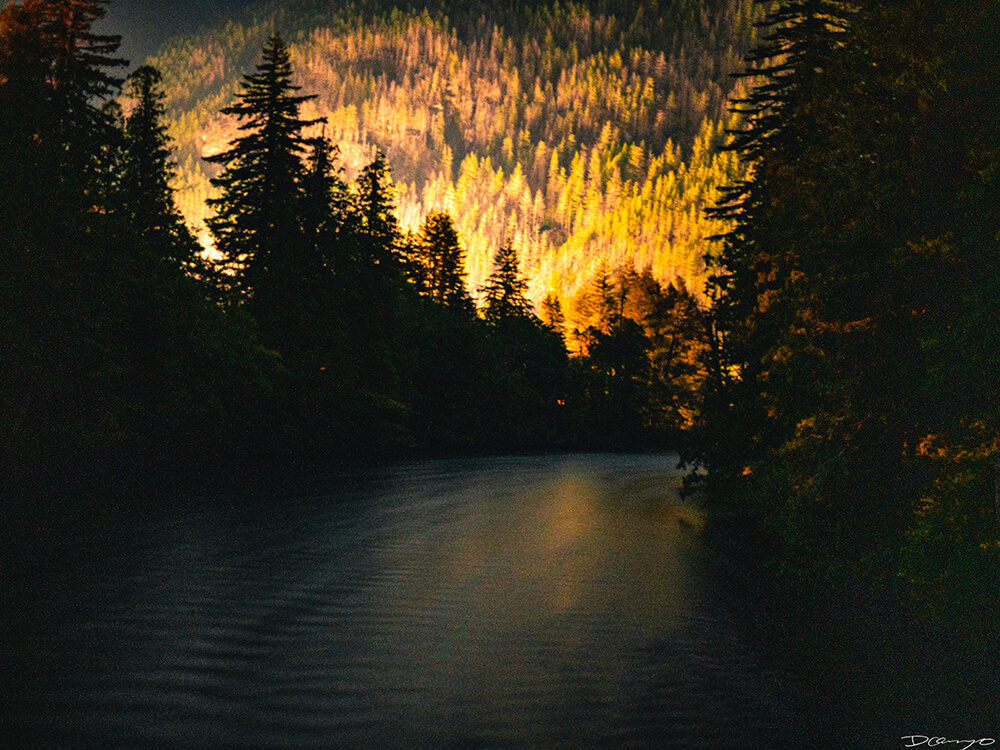 Landscape and portrait photos from a July 2020 trip to the North Cascades. Sourdough Mountain, Diablo Lake, Ross Lake and more.
